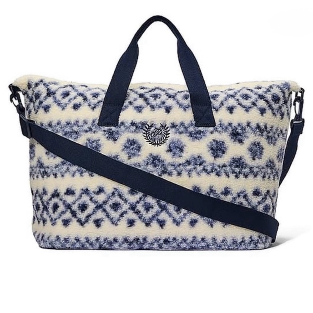 Victoria’s Secret PINK Weekender Bag